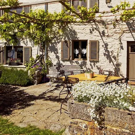 Charming In A Farm With Views * Gimnee