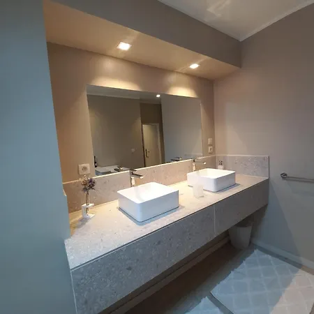 Vakantiehuis Charming In A Farm With Views Gimnée