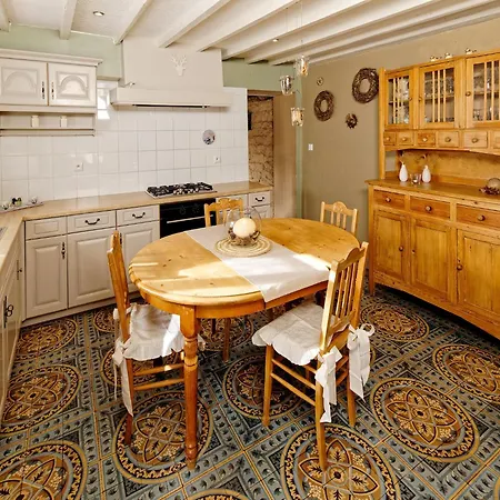 Charming In A Farm With Views * Gimnée