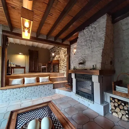Charming In A Farm With Views Hébergement de vacances