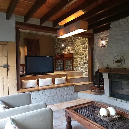 Vakantiehuis Charming In A Farm With Views *