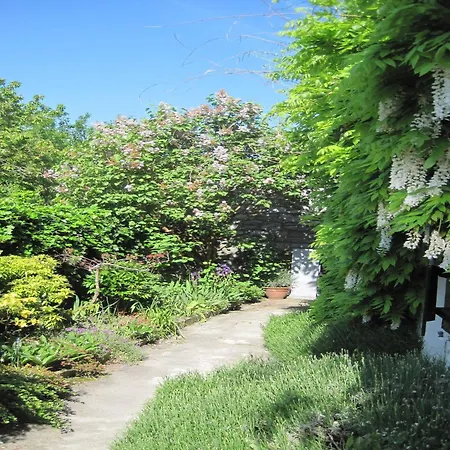 Charming In A Farm With Views Hébergement de vacances